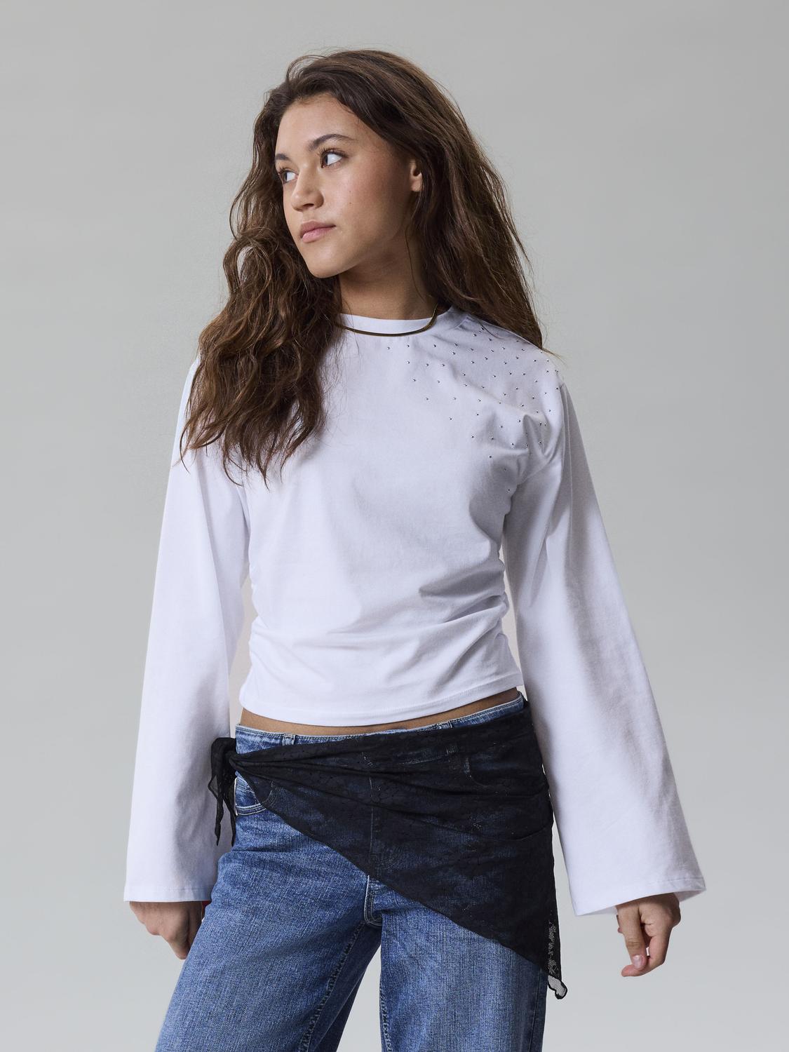 LMTD - T-Shirt - White alyssum - Novegat Stud