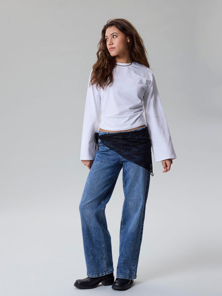 LMTD - T-Shirt - White alyssum - Novegat Stud